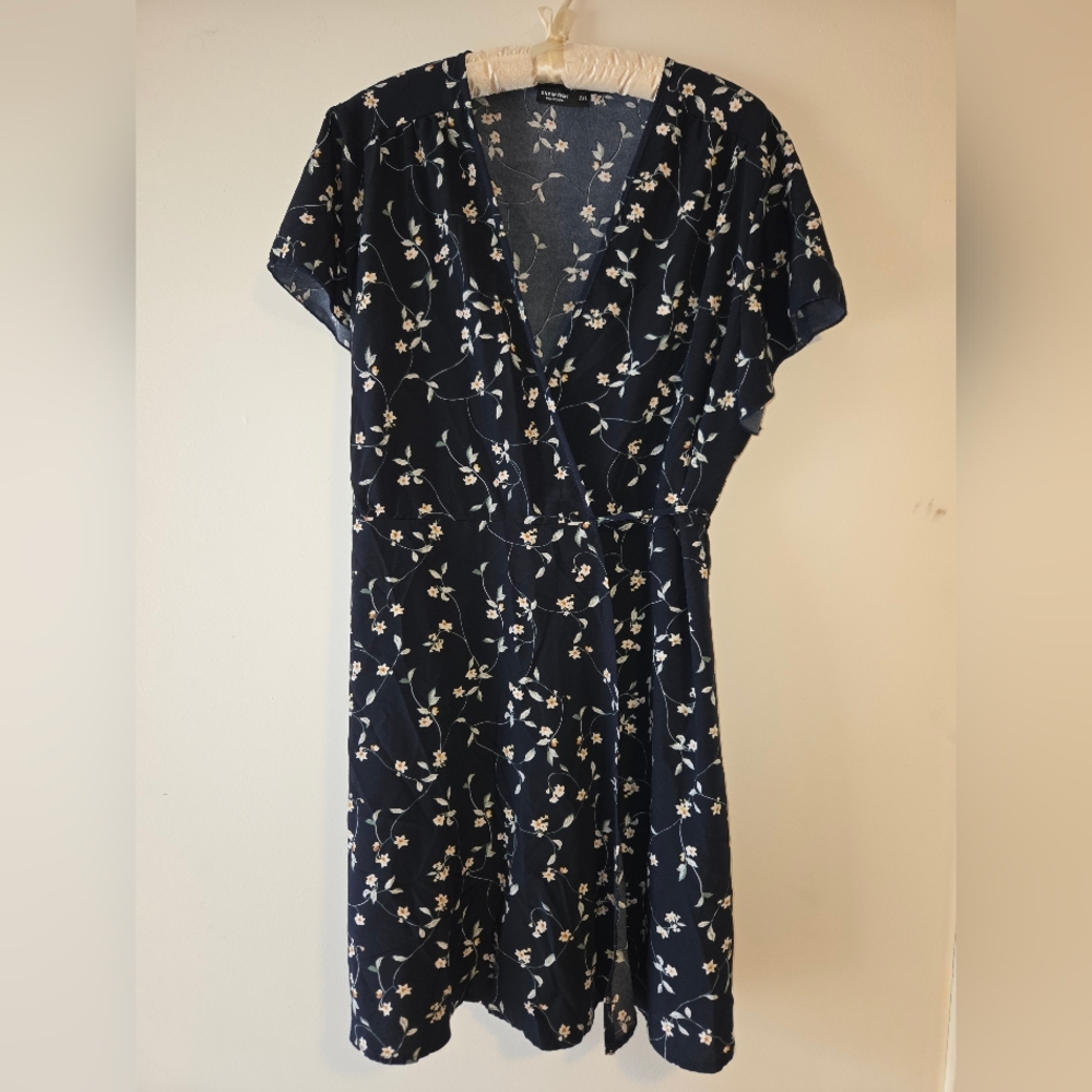 SHEIN Navy Floral Wrap Mini Dress